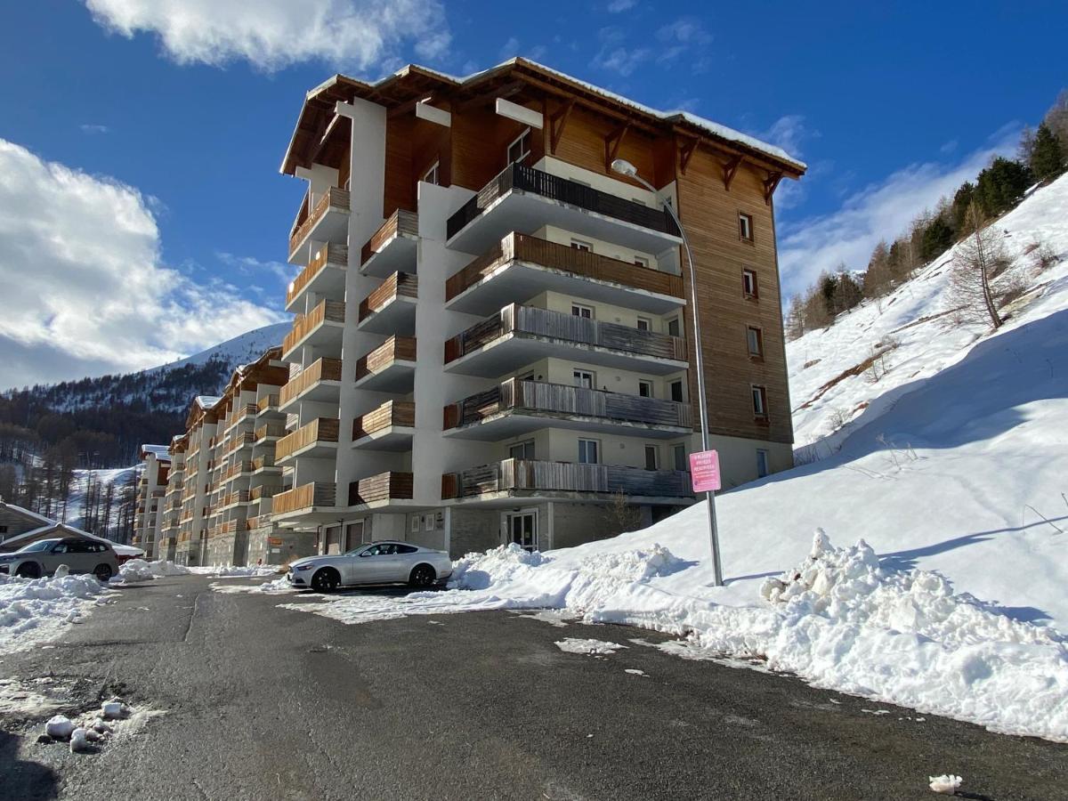 3 Pieces La Foux D Allos Vue Montagne Et Station Exterior photo